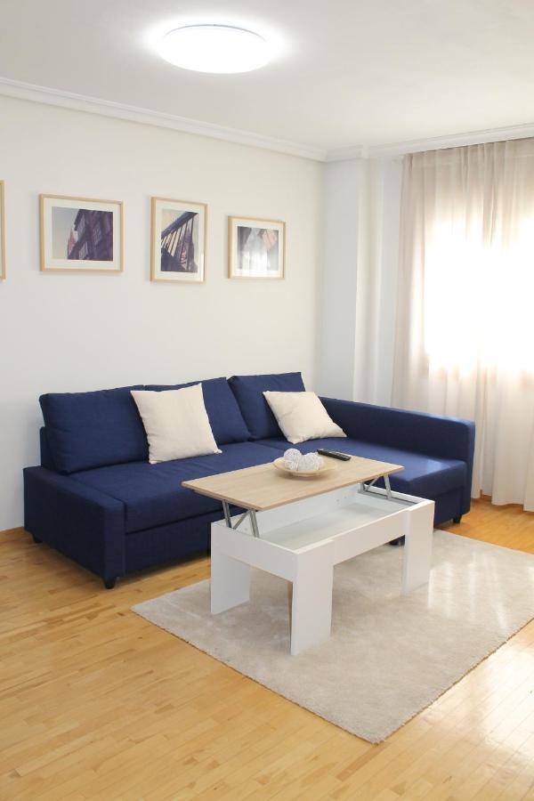 Duenas Apartment Овиедо Екстериор снимка